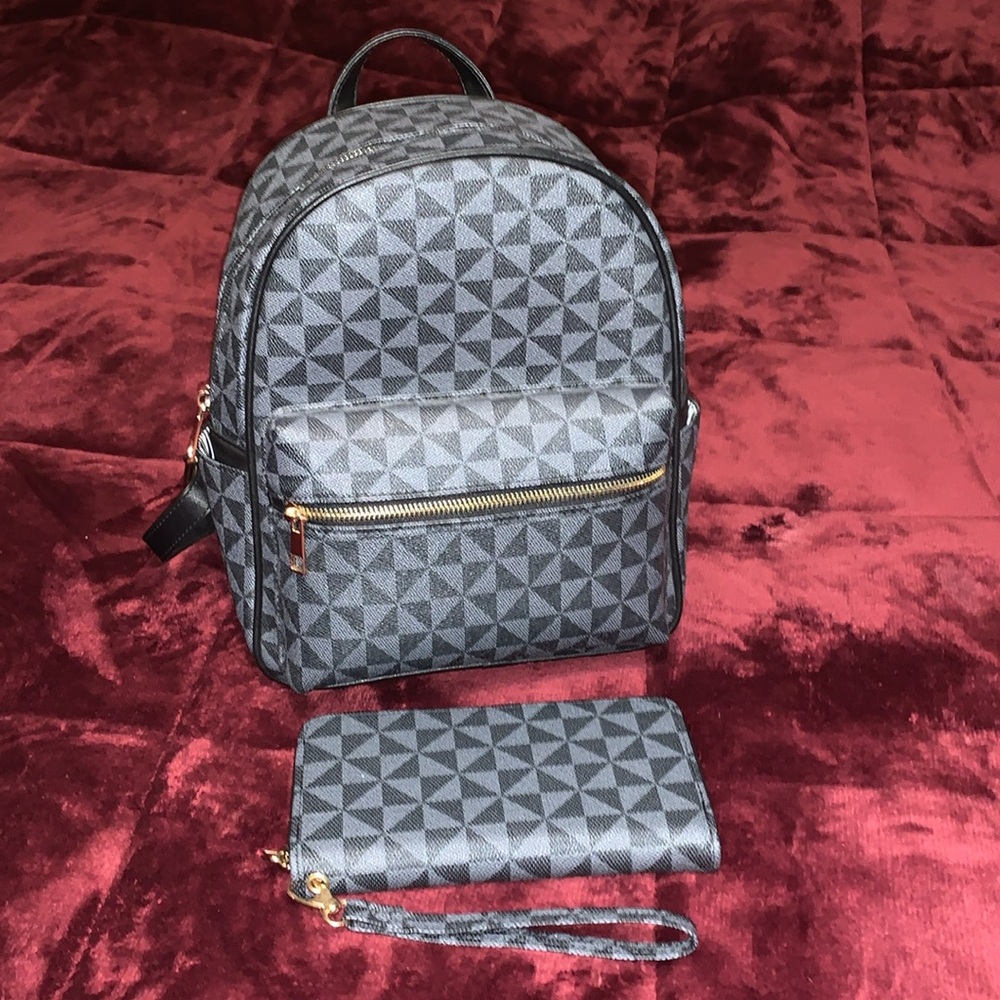 Checkered backpack/purse and matching wallet